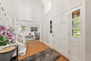 8266 S Country Club Cir, Franklin, WI 53132 - photo 3