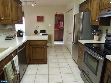 11 Oak Knoll Dr unit 11, Berwyn, PA 19312 - photo 7