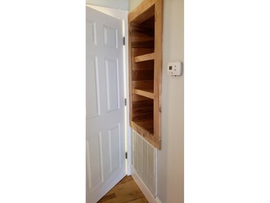 601 Orleans St, Johnson City, TN 37601 - photo 7