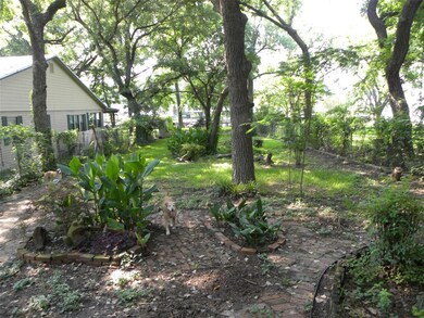 1203 E Lake Dr, Weatherford, TX 76087 - photo 7