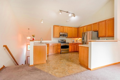 7803 Elm Grove Ave, New Hope, MN 55428 - photo 6