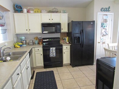 Kitchen 3