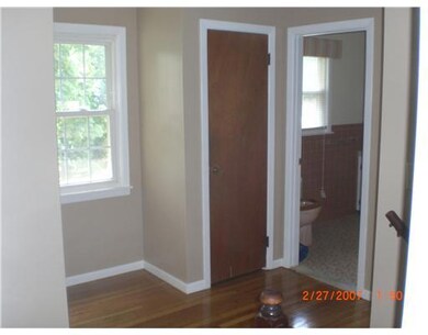 26 Baldwin Rd, Warwick, RI 02886 - photo 5