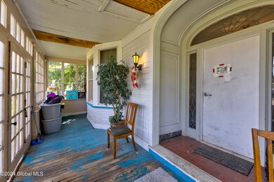 20 S Allen St, Albany, NY 12208 - photo 4