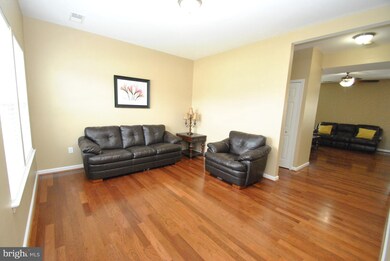 8505 Dolina Ct, Nottingham, MD 21236 - photo 5