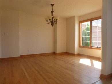 11045 Oregon Ln, Crown Point, IN 46307 - photo 2