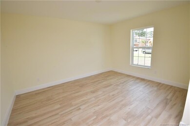 184 SW Milburn Cir, Port Saint Lucie, FL 34953 - photo 6