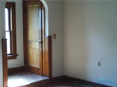 4412 Commonwealth Ave, Toledo, OH 43612 - photo 5