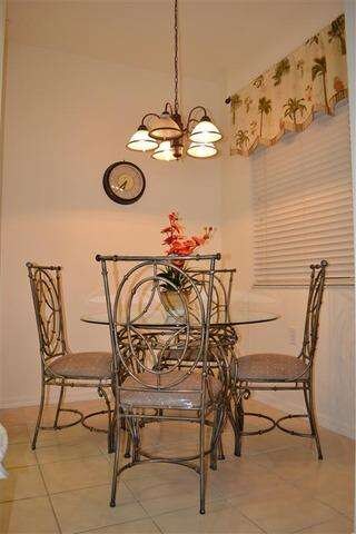 Breakfast Nook