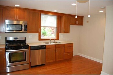 1010 Green Ln, Secane, PA 19018 - photo 7