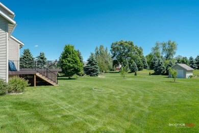 9552DeerwayCt006 LoRes