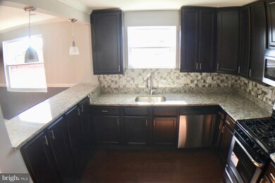 3919 Glenhunt Rd, Baltimore, MD 21229 - photo 7