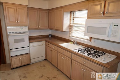 101 Stelton Rd, Piscataway, NJ 08854 - photo 5