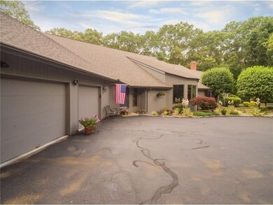 70 Valleybrook Dr, East Greenwich, RI 02818 - photo 3
