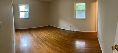 Owner’s Suite and owners bathth