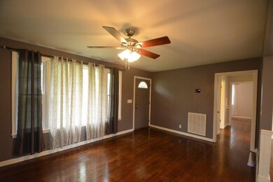 4300 Saunders Ave, Nashville, TN 37216 - photo 4