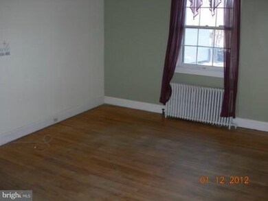 540 Stemmers Run Rd, Essex, MD 21221 - photo 3