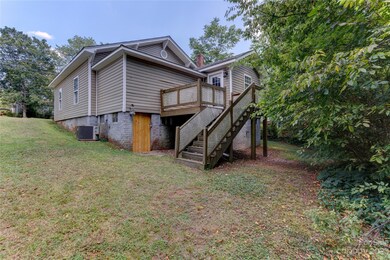 225 E End Ave, Statesville, NC 28677 - photo 5