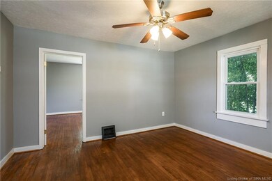 7123 High St, Floyds Knobs, IN 47119 - photo 5