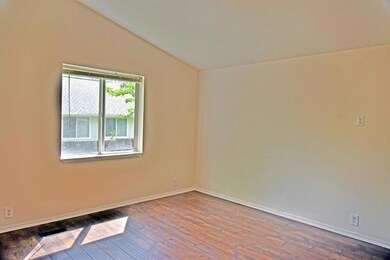 1337 NW Highland Ave, Grants Pass, OR 97526 - photo 7