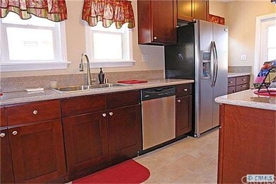 Lots of cabinets and notice the size of your Refri