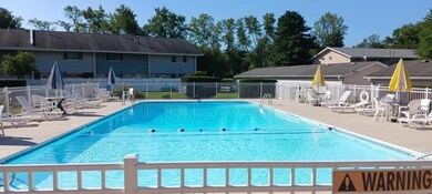 402 Birch Tree Ln, Michigan City, IN 46360 - photo 7