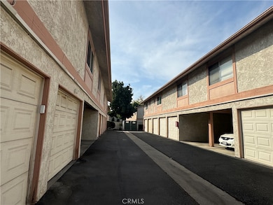 3383 Pasadena Ave unit 52, Long Beach, CA 90807 - photo 5