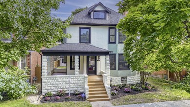 13-web-or-mls-715 W Bethune-13