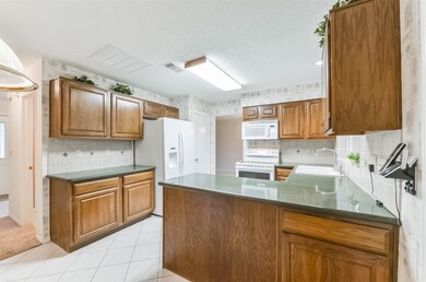 8307 Hot Springs Dr, Houston, TX 77095 - photo 7