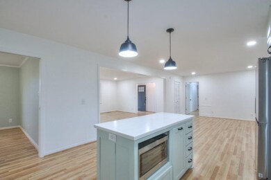 405 Dow Dr, Shelbyville, TN 37160 - photo 7