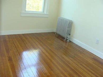 440 Main St unit 4, Warren, RI 02885 - photo 4