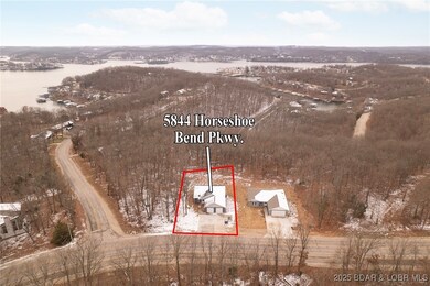 5844 Horseshoe Bend Pkwy, Village of Four Seasons, MO 65049 - photo 4