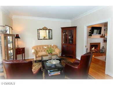 Living Room - Elegant Living Room with Hardwood Fl