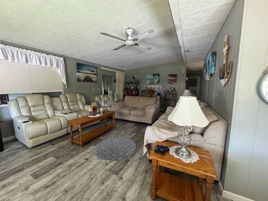 4654 Pittenger Dr, Sarasota, FL 34234 - photo 7