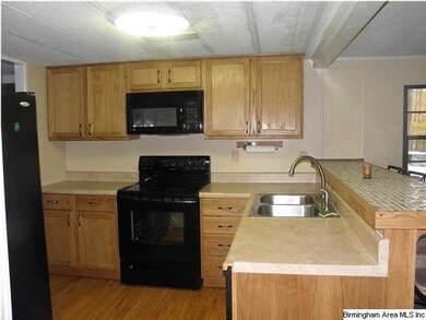 Eat-In Kitchen renovated in 2010, Built in Applian