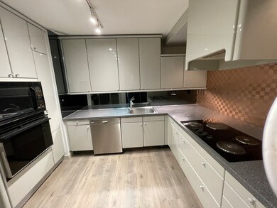 1 Gold St unit 13AB, Hartford, CT 06103 - photo 3