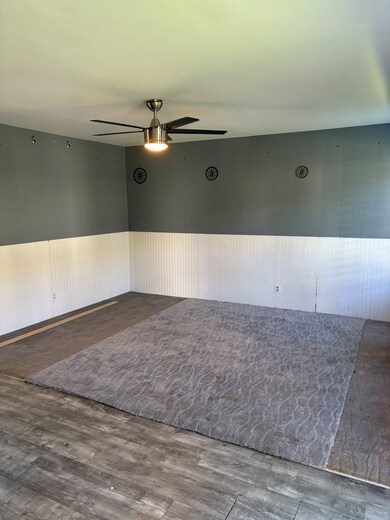 485 Waianuenue Ave unit 137, Hilo, HI 96720 - photo 2