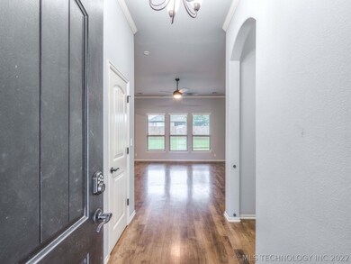 20542 E 32nd St S, Broken Arrow, OK 74014 - photo 3