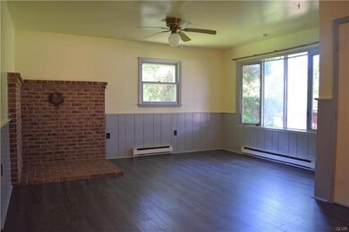 2325 Benders Dr, Bath, PA 18014 - photo 4