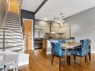 4842 N Damen Ave unit 2, Chicago, IL 60625 - photo 2