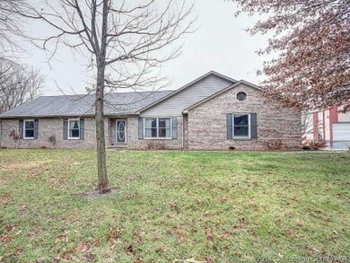 303 S White Oak St, Camargo, IL 61919 - photo 2