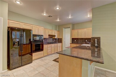 Recessed lighting, built in oven and microwave, ga