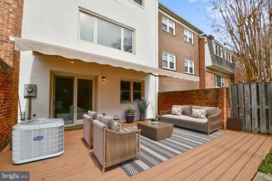 6050 Hardwick Place, Falls Church, VA 22041 - photo 4