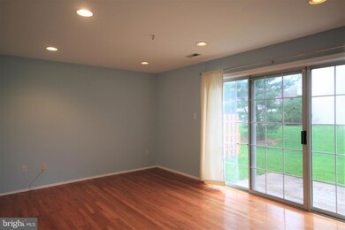 3409 Carriage Ct, North Wales, PA 19454 - photo 3