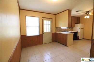 1008 S 21st St, Copperas Cove, TX 76522 - photo 7