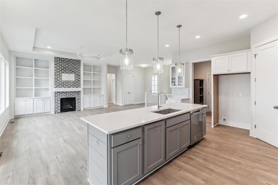 17627 Valleyview Dr, Clive, IA 50325 - photo 7