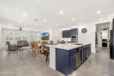 21357 E Macaw Dr, Queen Creek, AZ 85142 - photo 5