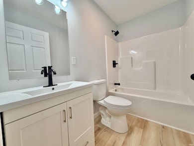 579 3rd St NW, Linton, IN 47441 - photo 7