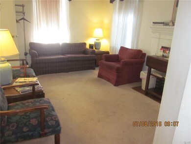 758 N Brookside Rd, Allentown, PA 18106 - photo 5