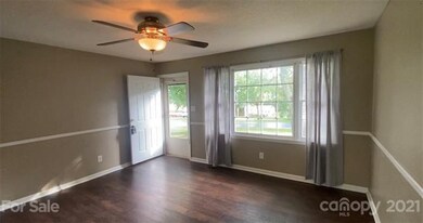 114 Redwood Ln, Gastonia, NC 28052 - photo 3